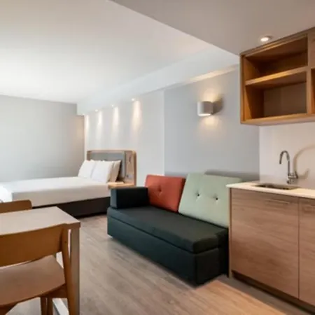 Express & By Ihg Hotel Portimao