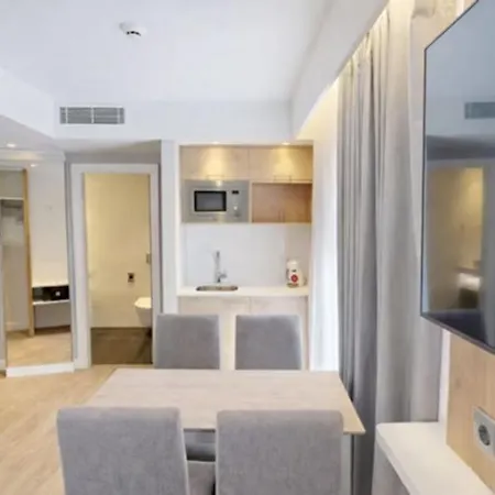 Express & By Ihg Hotel Portimao