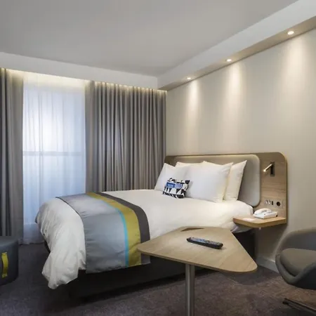 Express & By Ihg Hotel Portimão